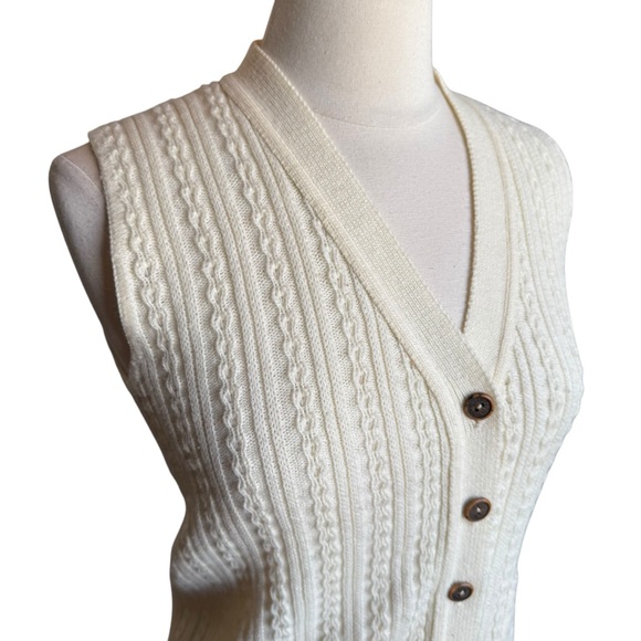 VTG 60/70’s women's Maineliner Cable-knit Sweater Vest  Sz S/XS Acrylic - Picture 3 of 6